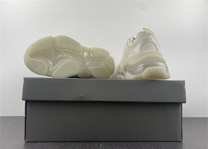 BLCG TRIPLE S SNEAKER 544351 W1GB6 0315